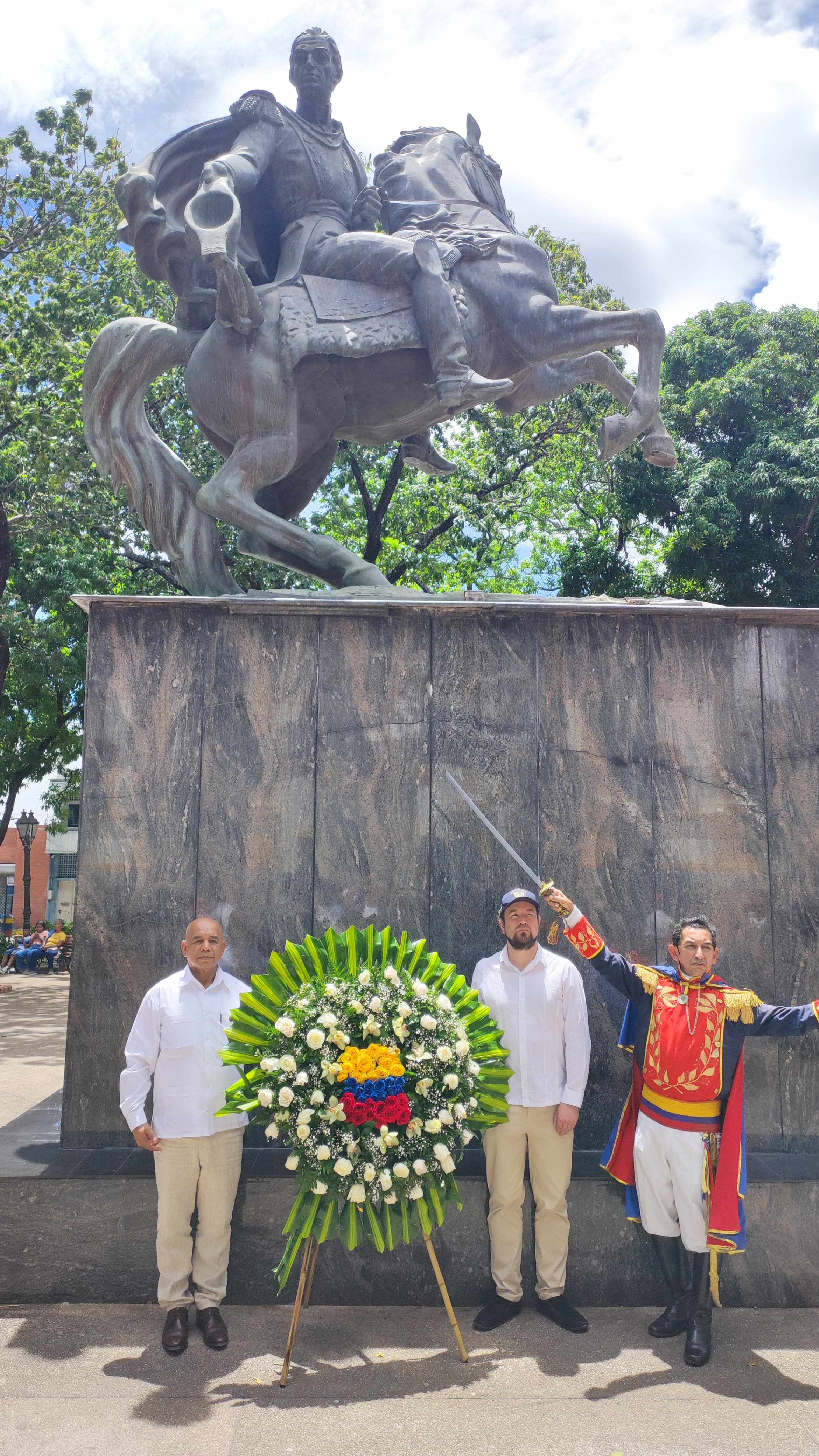 El 20 de Julio fue celebrado por parte del Consulado de Colombia en San Antonio del Táchira junto a la comunidad colombiana local